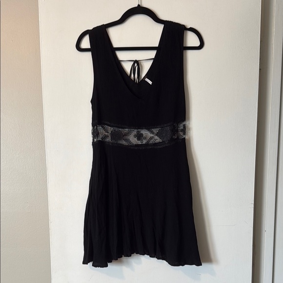 Free People Dresses & Skirts - Free people black mini dress crochet waist vneck coverup